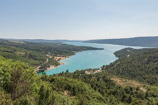 Lac de Sainte Croix Le lac de Sainte Croix est la quatrième retenue d'eau française
