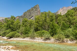 Pont de Taloire Situé sur la commune de Castellane, dans les Alpes-de-Haute-Provence, le pont de Taloire enjambe le Verdon