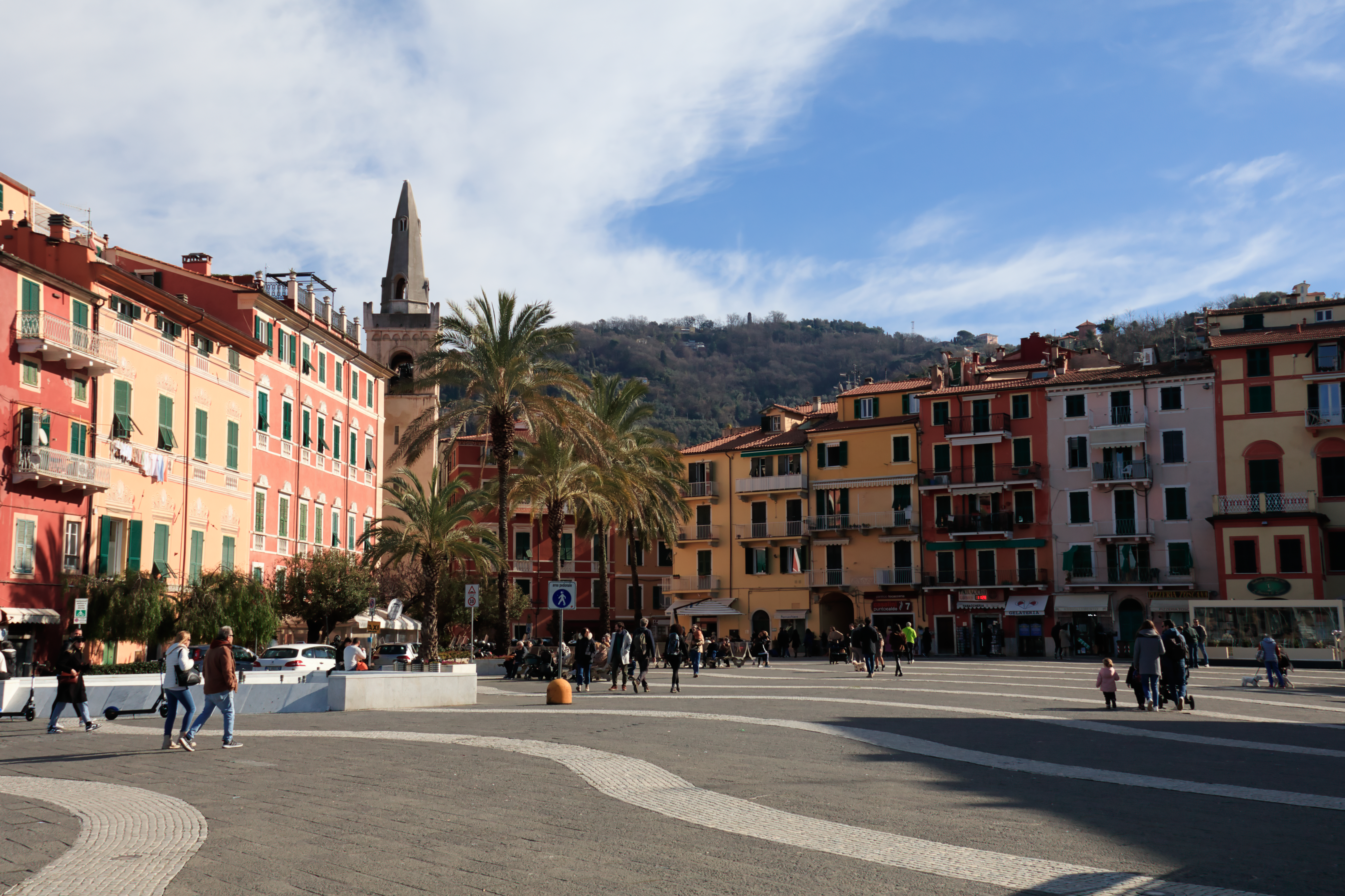 Italie-Ligurie-Lerici- Piazza-Giuseppe-Garibaldi_MG_1291 